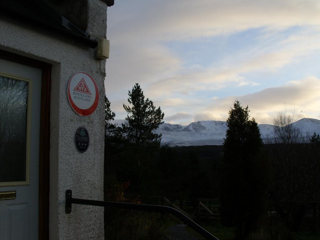 Cairngorm Lodge Youth Hostel Loch Morlich Экстерьер фото