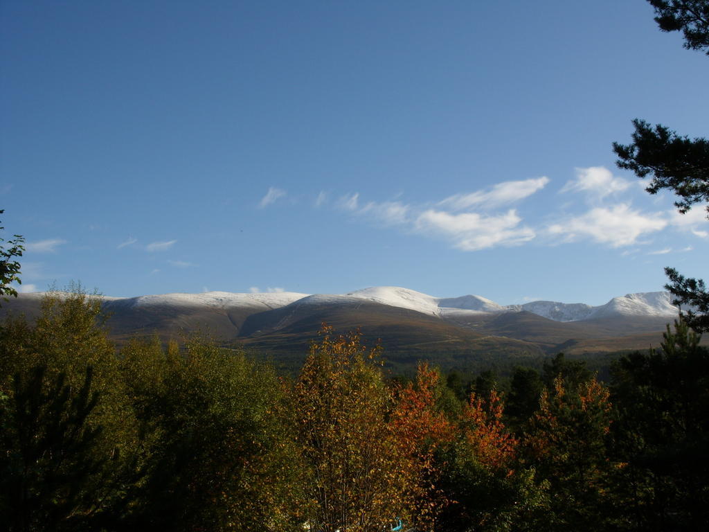Cairngorm Lodge Youth Hostel Loch Morlich Экстерьер фото