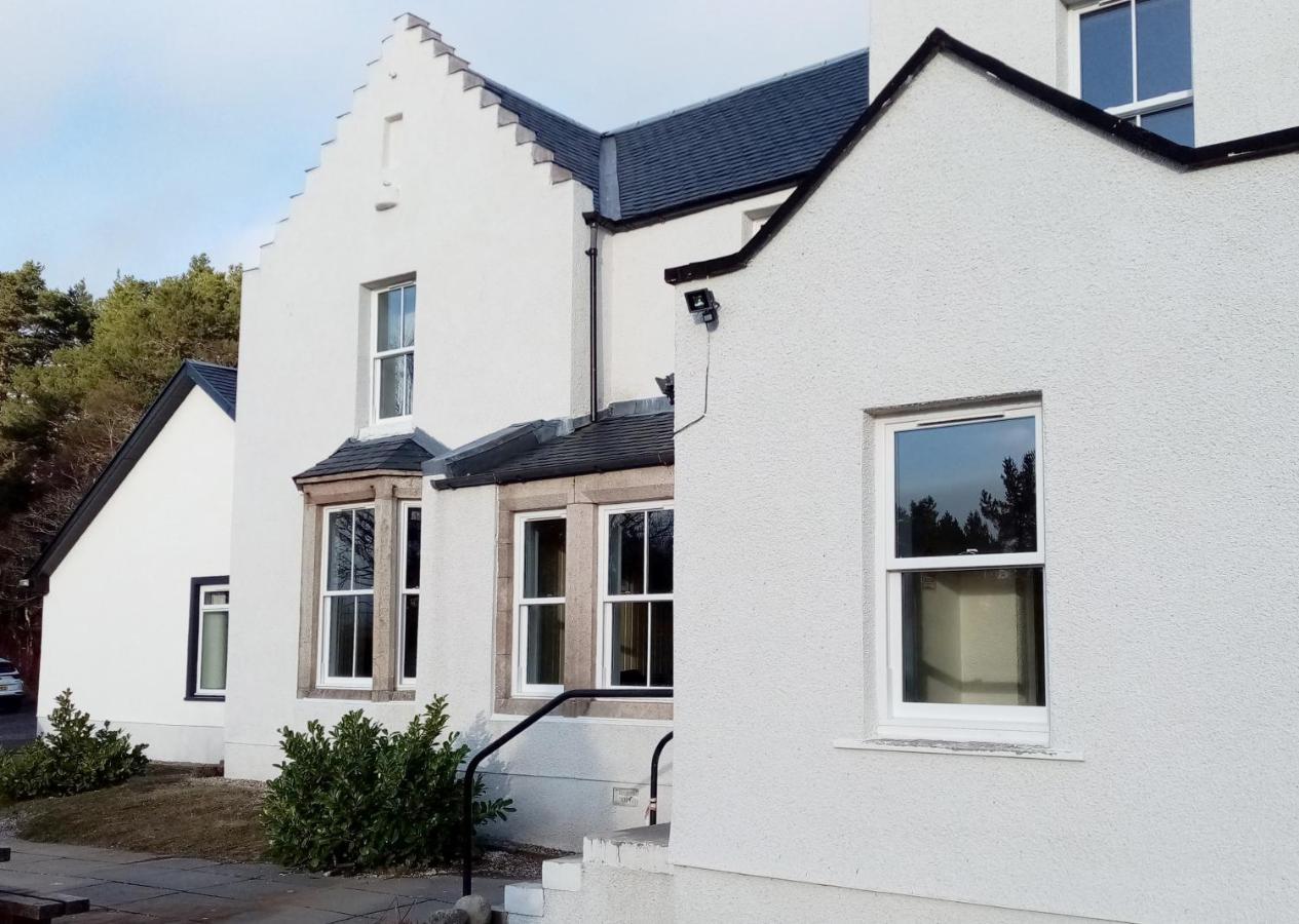 Cairngorm Lodge Youth Hostel Loch Morlich Экстерьер фото